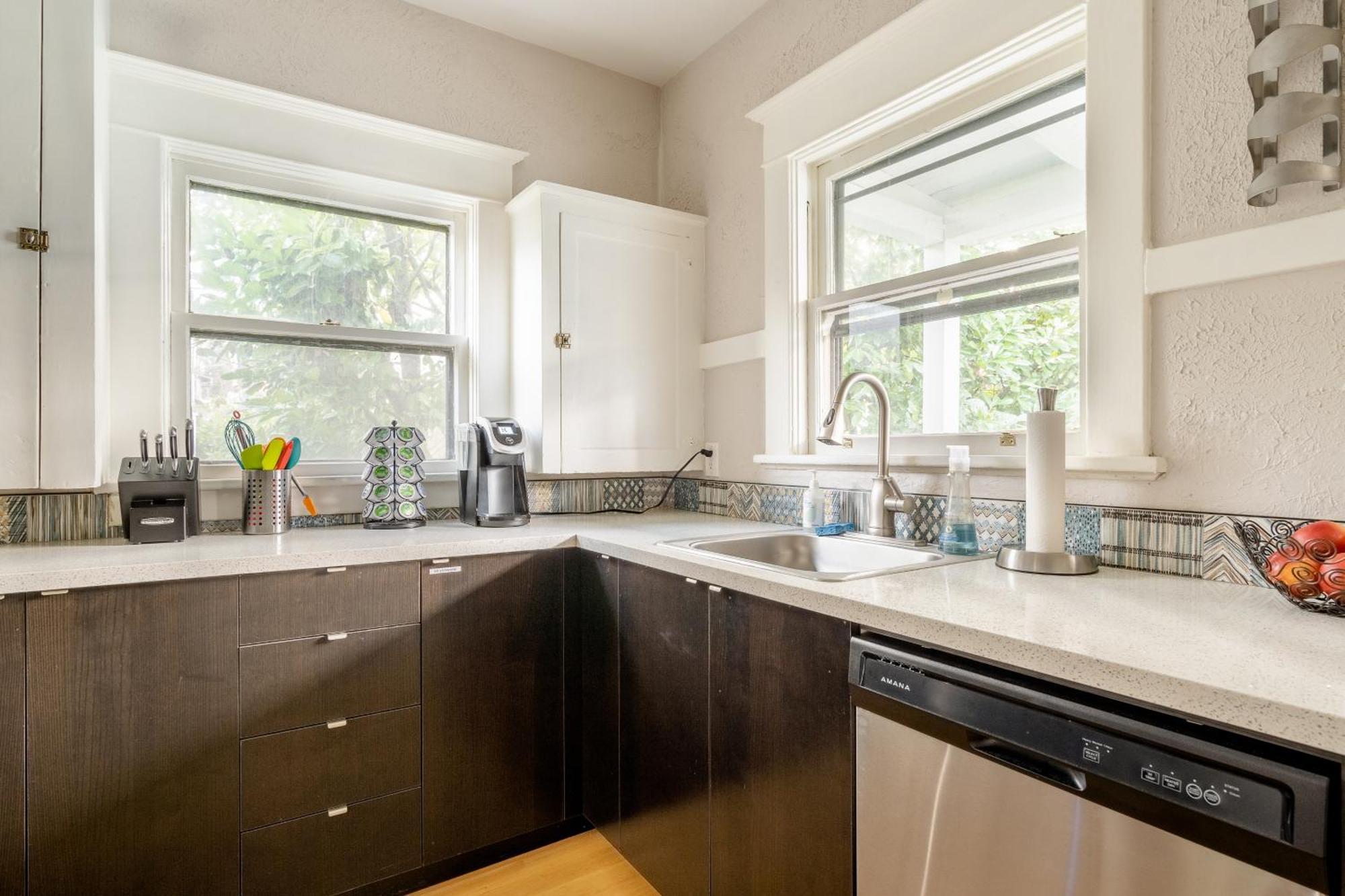 Colletion - Classic - Parks, Eateries & Local Shops Holiday home Portland